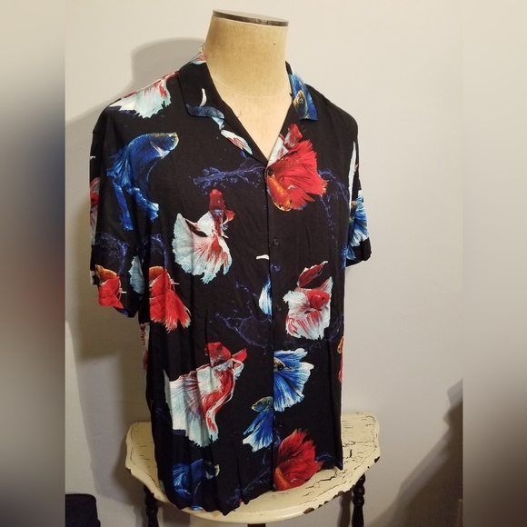 NEW MENS BETTA FISH PRINT RETRO SHIRT BOHO VACATION BEACH WEEKEND SPRING BREAK - Picture 2 of 6
